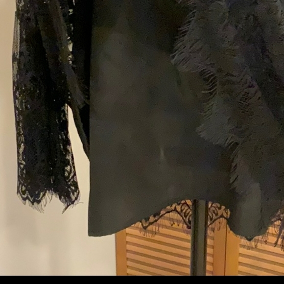 **SOLD**Entro black lace crochet trim bell sleeve top NWT - Picture 7 of 12